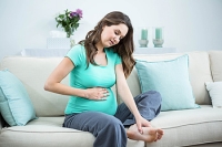 What Causes Swollen Feet During Pregnancy?